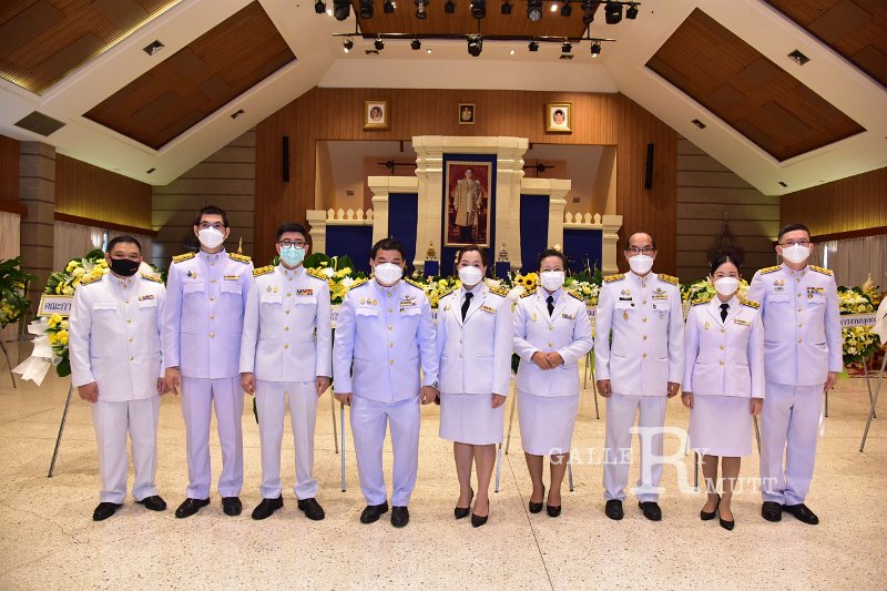 20211013 laying-a-wreath-006.JPG